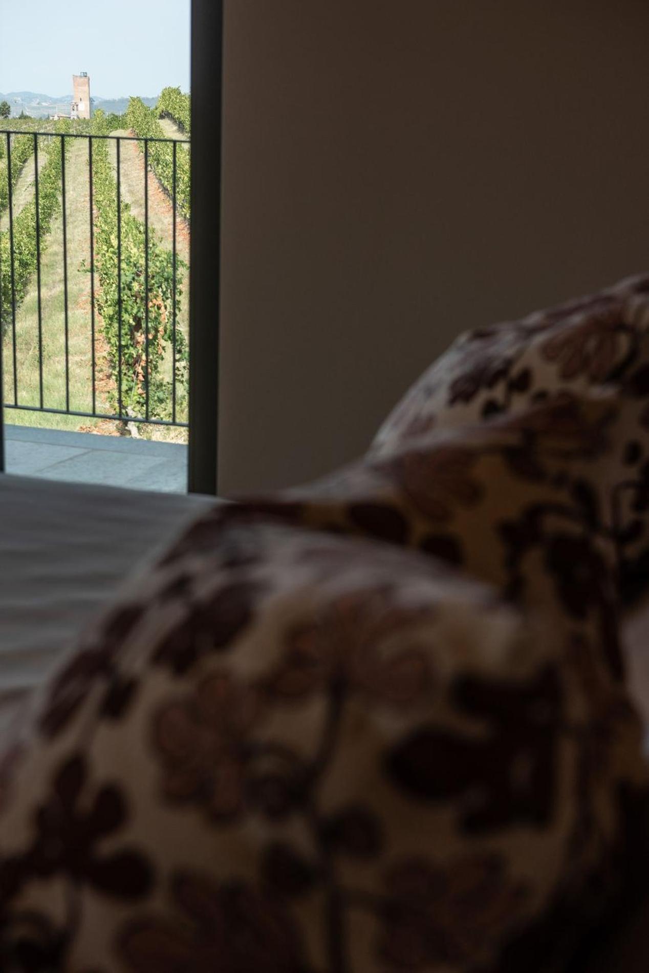 Bric D'Alu - Barbaresco Villa Room photo